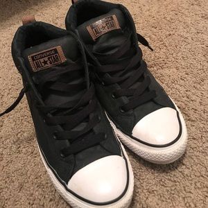Men’s 8.5 converse